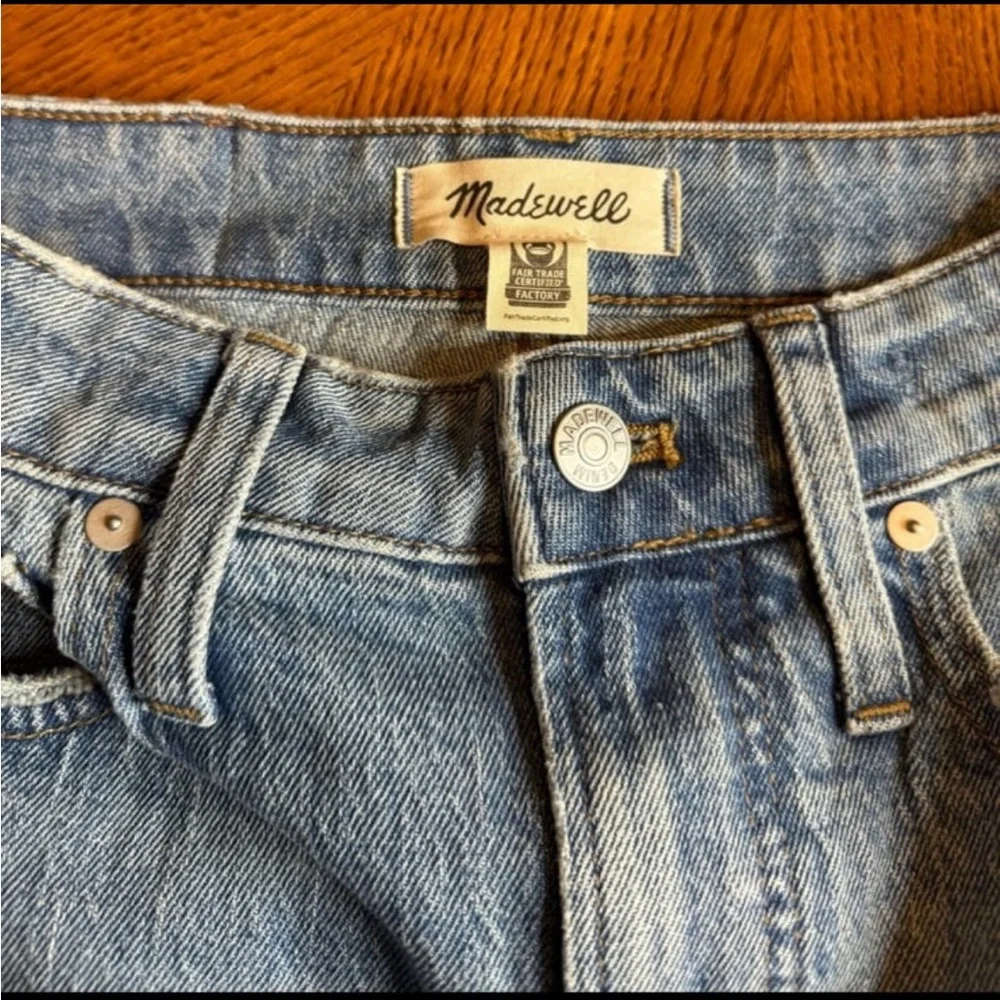 Madewell-Light Blue High-Rise Straight Leg Jeans - Women - Picture 2 of 5